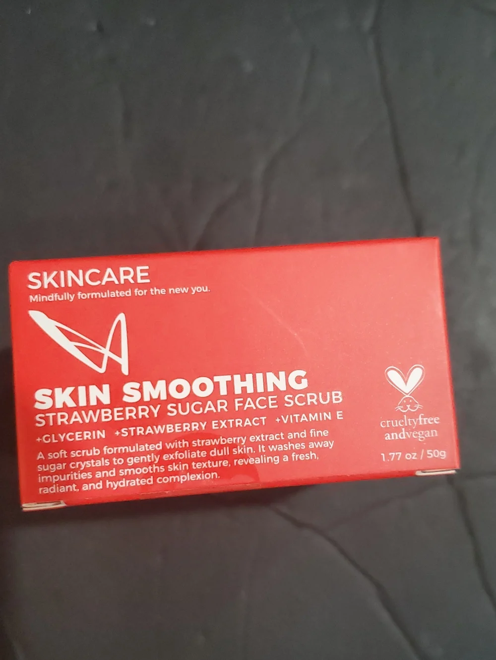4pack face scrub oil cleanser moisturizing mask and vit C serum skincare set NEW